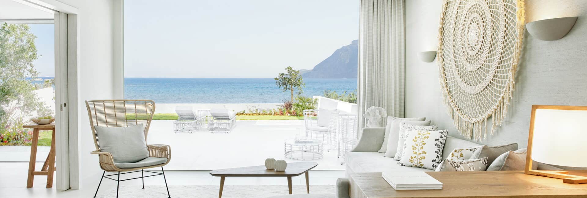 Ikos Aria _ Deluxe one Bedroom Bungalow Suite with Private Garden Beachfront_2880x1920