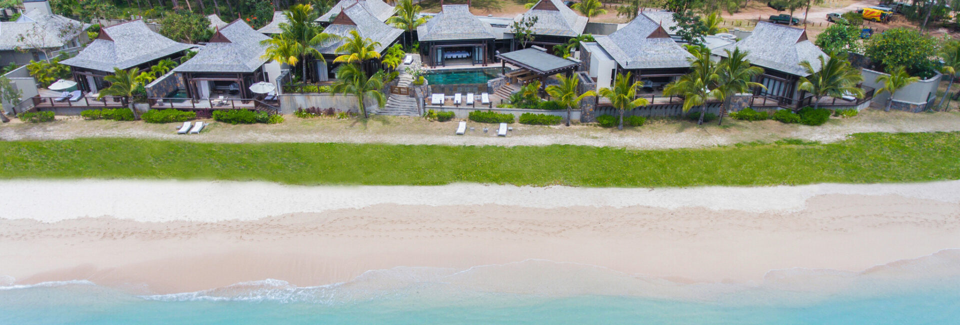 St. Regis Le Morne// Exterior