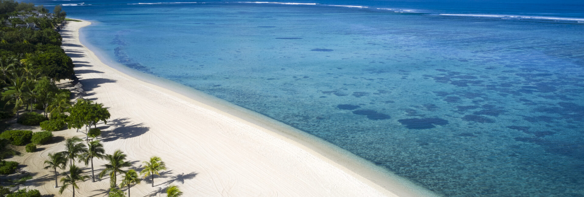St. Regis Le Morne// Exterior