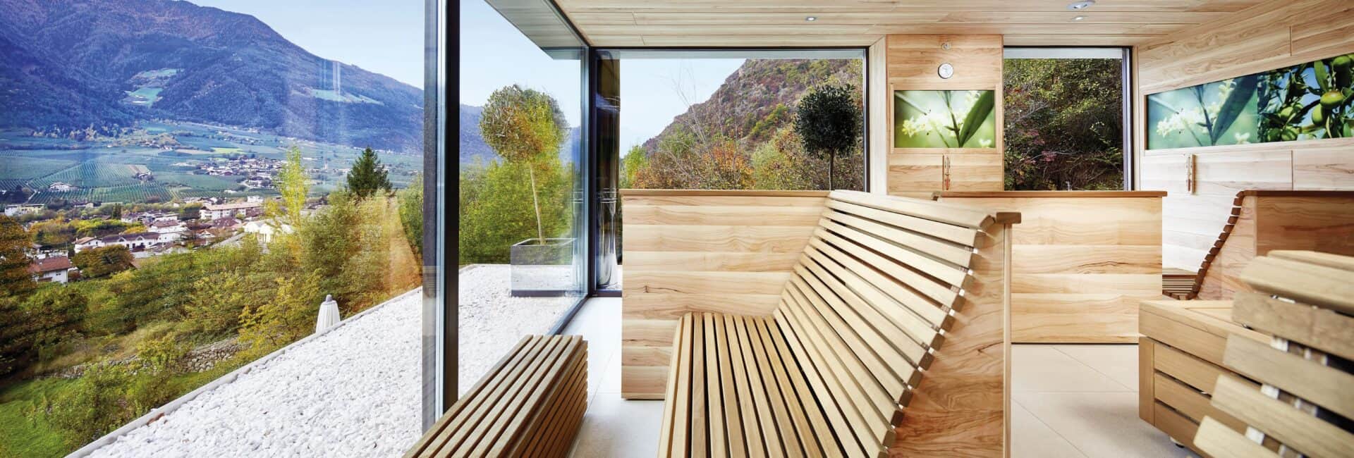 Preidlhof Neu-Olive Herb panoramic sauna-min