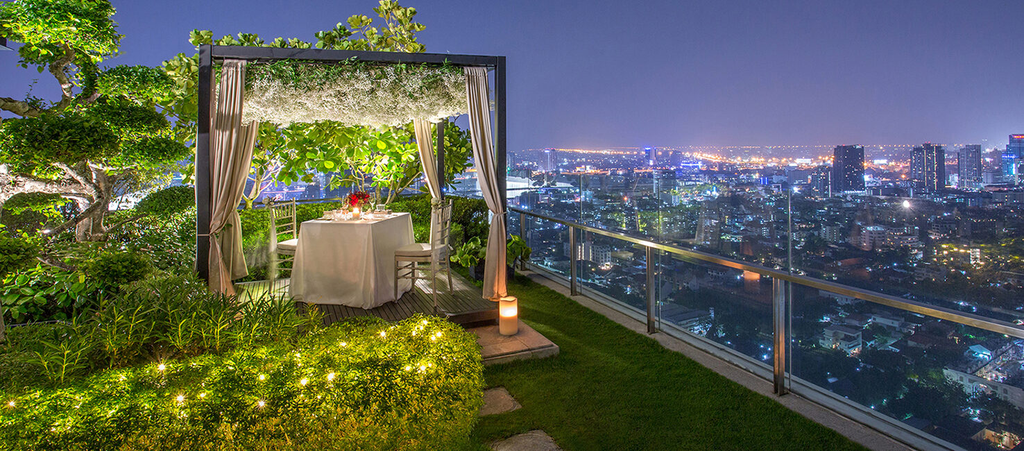 Romantic Dinner Beneath the Stars at the Rooftop Cabana_137 Pillars Suites & Residences Bangkok