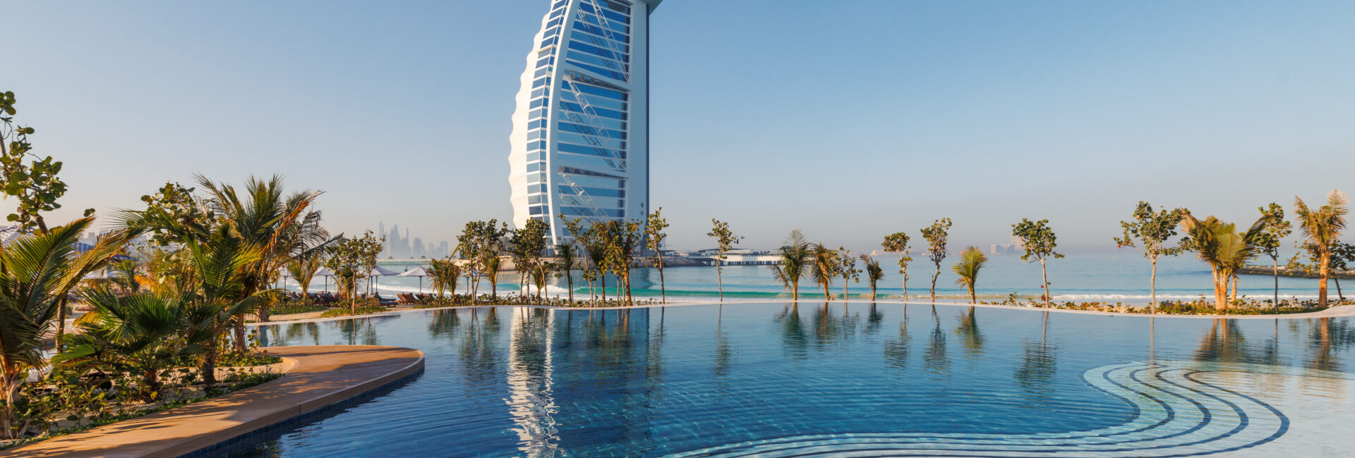 Jumeirah Marsa Al Arab_Resort Pool_Burj Views