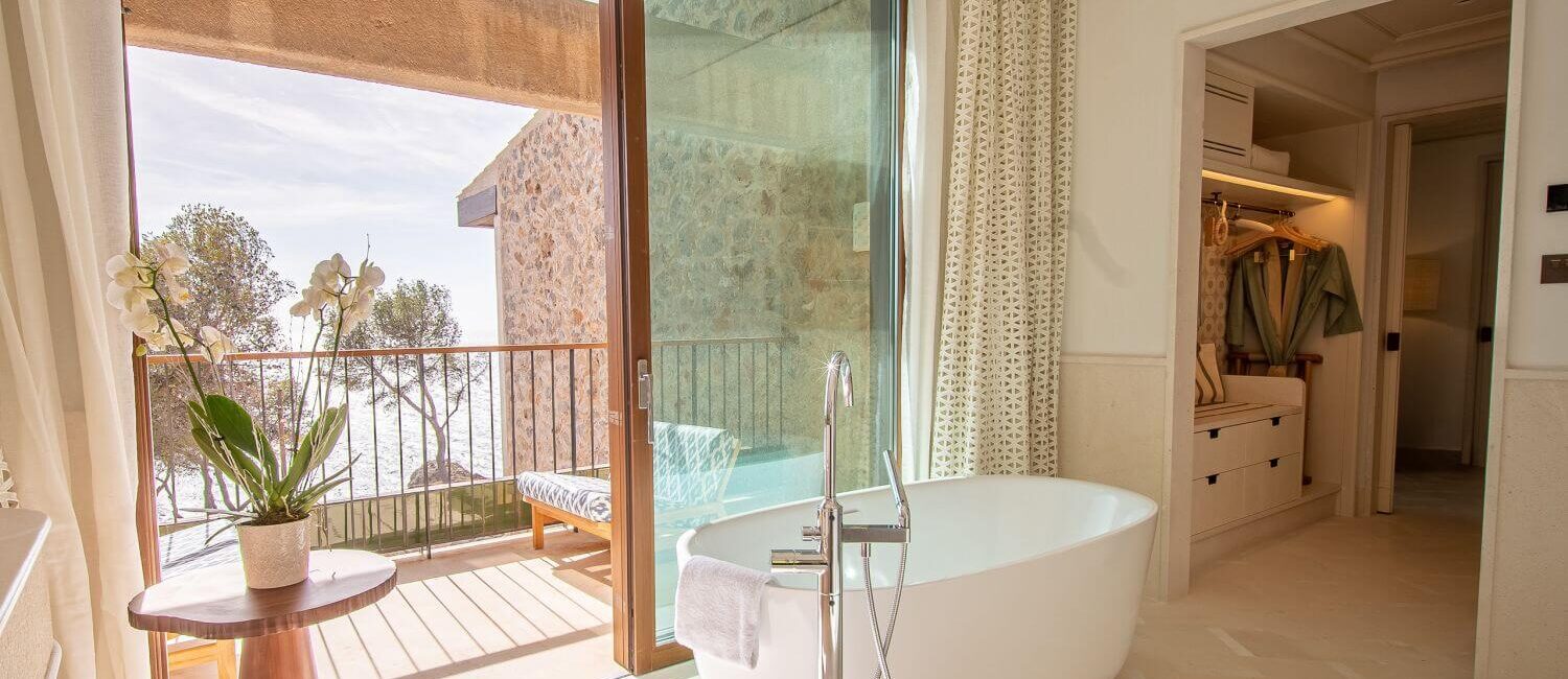 Hotel Punta Negra Mallorca// Bedroom
